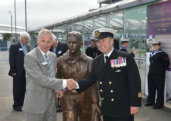 RNRMC Funded Statue Of WWII Hero Unveiled