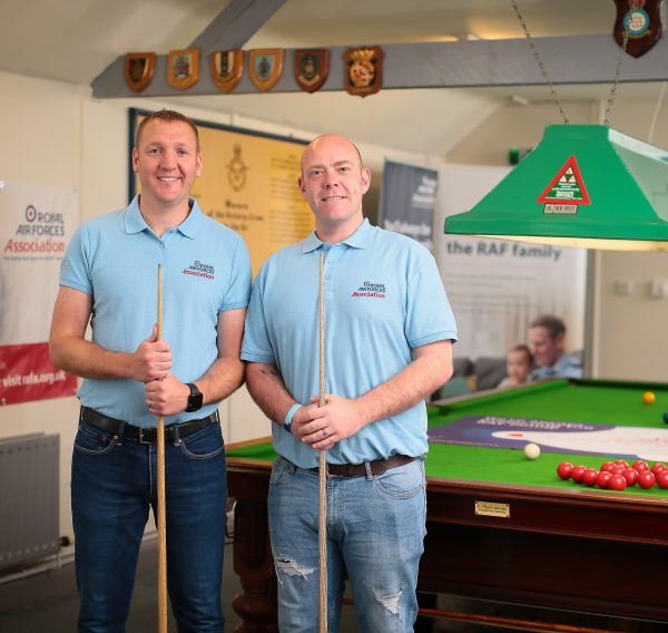 RAF Duo Smash Snooker World Record