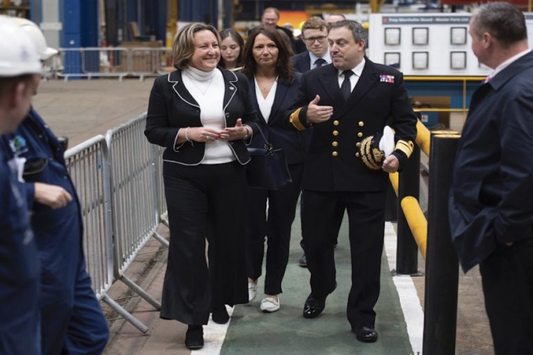 First Steel Cut For HMS Cardiff