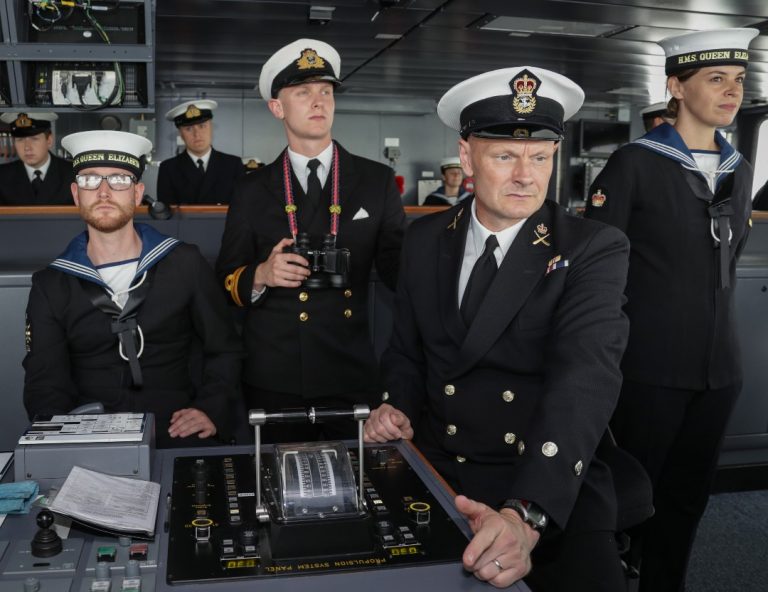 HMS Queen Elizabeth Sails To US For Fighter Trials