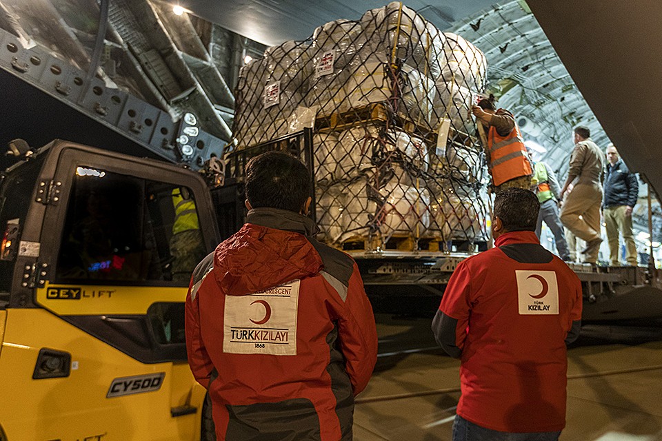 RAF Delivers Aid To Syrians In Crisis