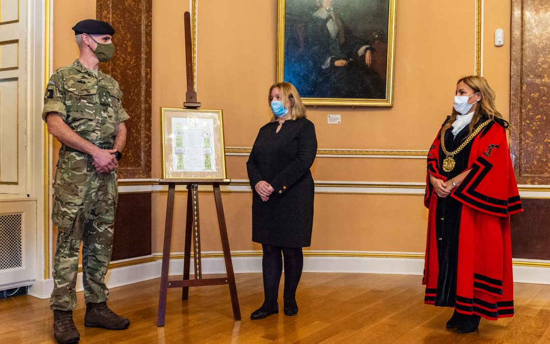 Army Regiments Supporting Covid Testing In Liverpool Receive The Freedom Of The City