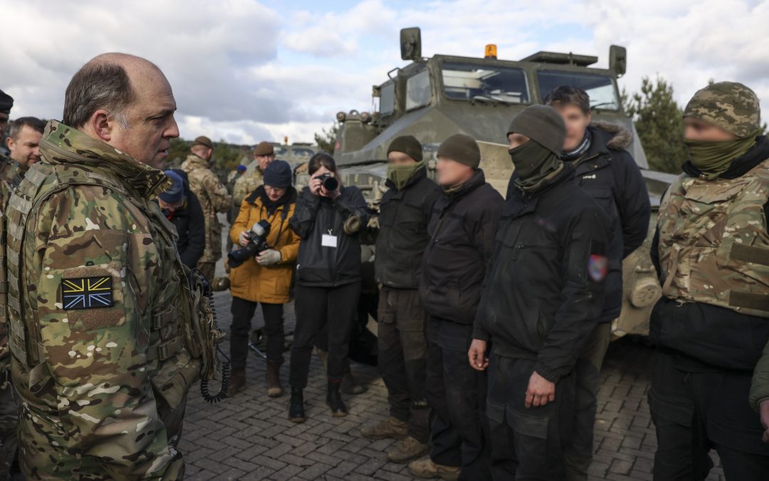 Ukrainian Soldiers Continue Training On Challenger 2 Tanks