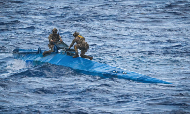 HMS Trent Makes Historic £160 Million Cocaine Seizure from ‘Narco-Sub’ in the Caribbean