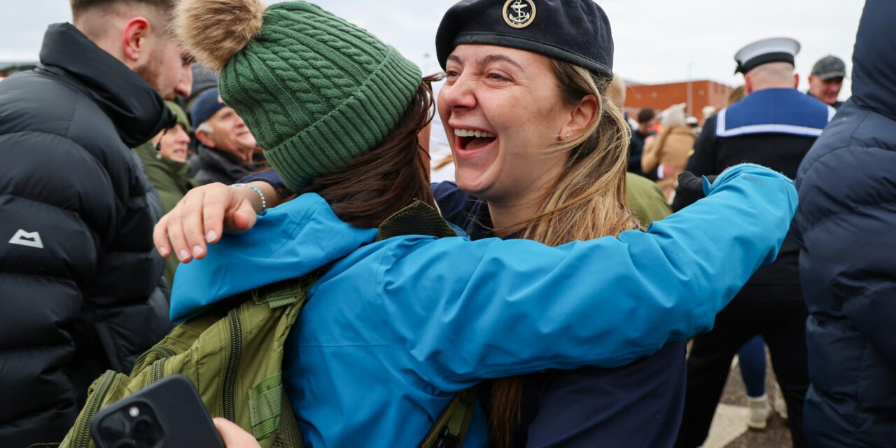 Royal Navy destroyer returns home for Christmas after Eastern Mediterranean mission